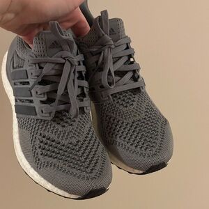 ADIDAS ULTRABOOST WOMENS SHOES